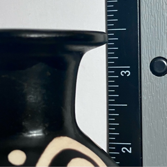 Small CHULUCANAS VASE / 3.5 Inches / PERUVIAN POTTERY / South American FOLK ART - Picture 6 of 7